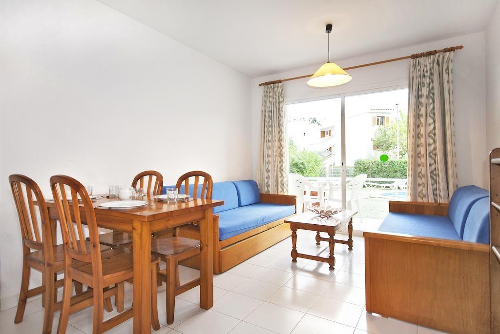 Llevant Apartments Port de Pollença Eksteriør bilde