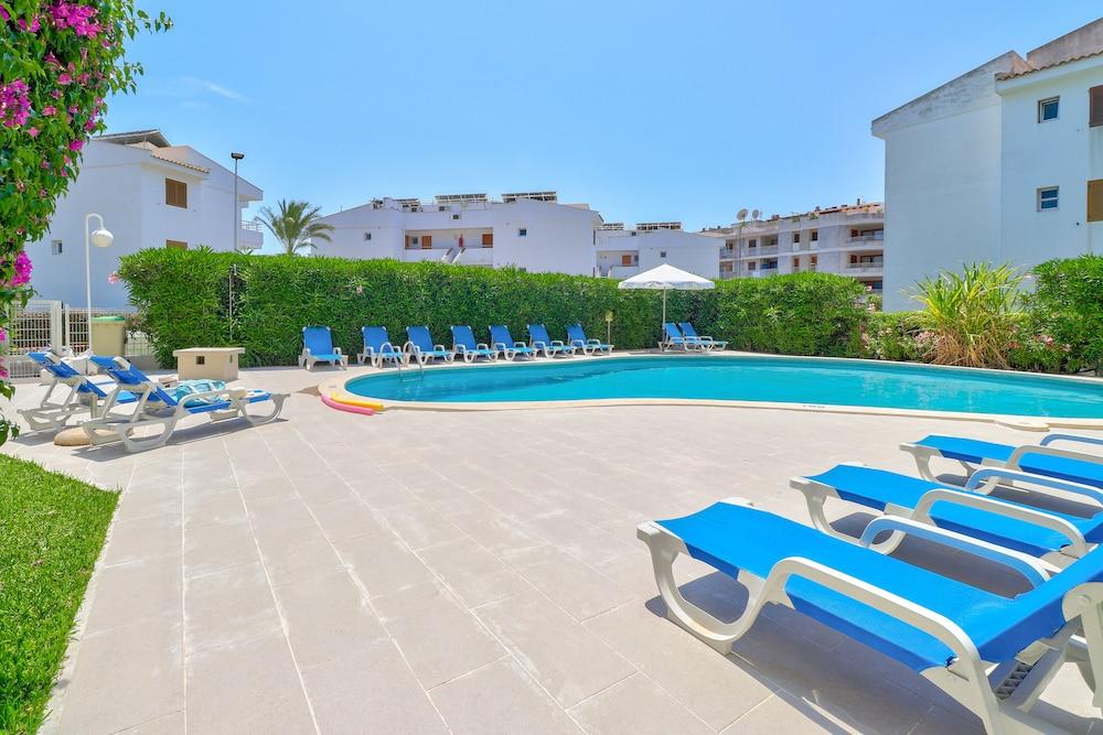 Llevant Apartments Port de Pollença Eksteriør bilde