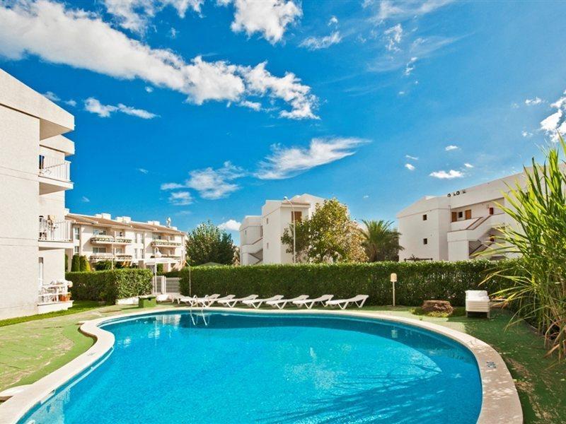 Llevant Apartments Port de Pollença Eksteriør bilde