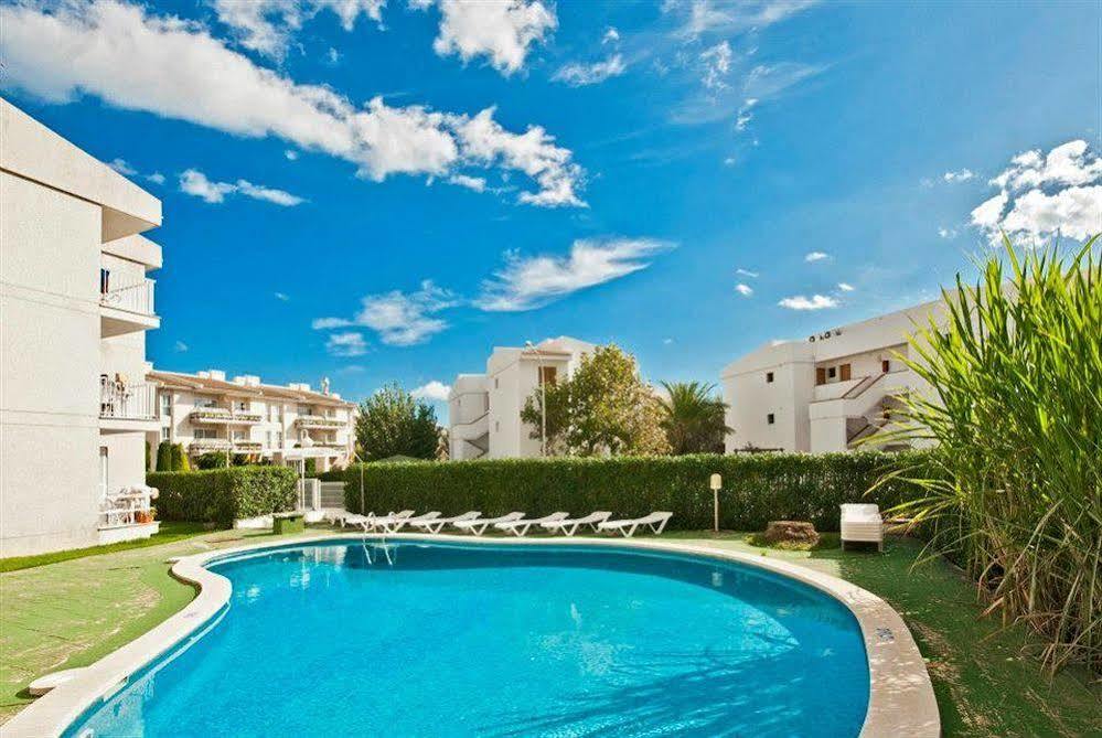 Llevant Apartments Port de Pollença Eksteriør bilde